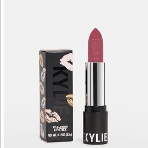 Kylie Flirtini Matte lipstick